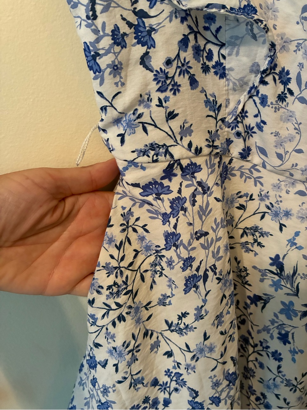 Mi Ami Ditsy Floral Mini Dress Ruffle Flutter Coquette Cottage Peasant Fairy S - Picture 13 of 13